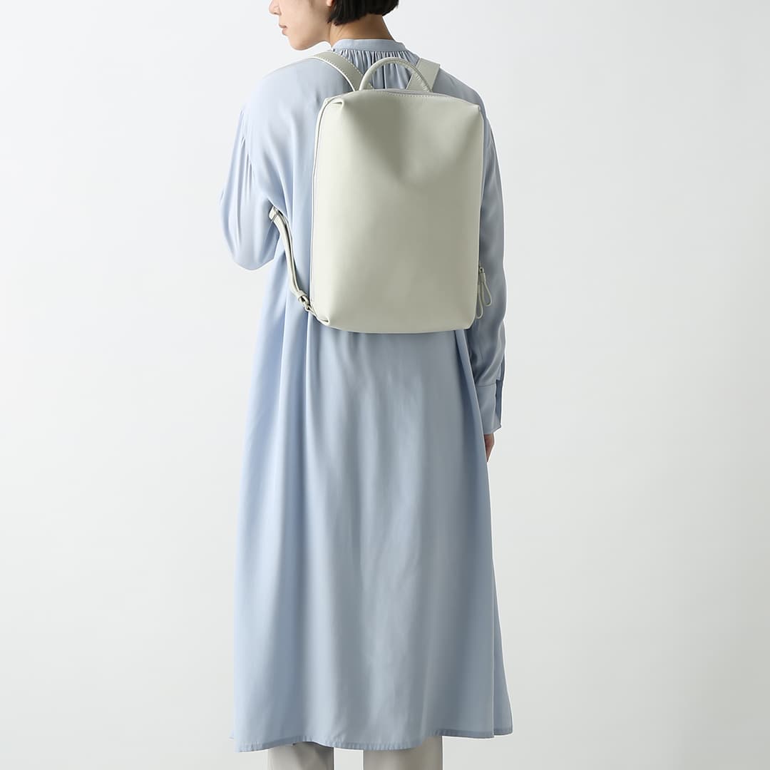 Fuwari Backpack – マザーハウス 公式サイト