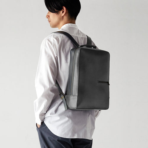 Antique Square Backpack – マザーハウス 公式サイト