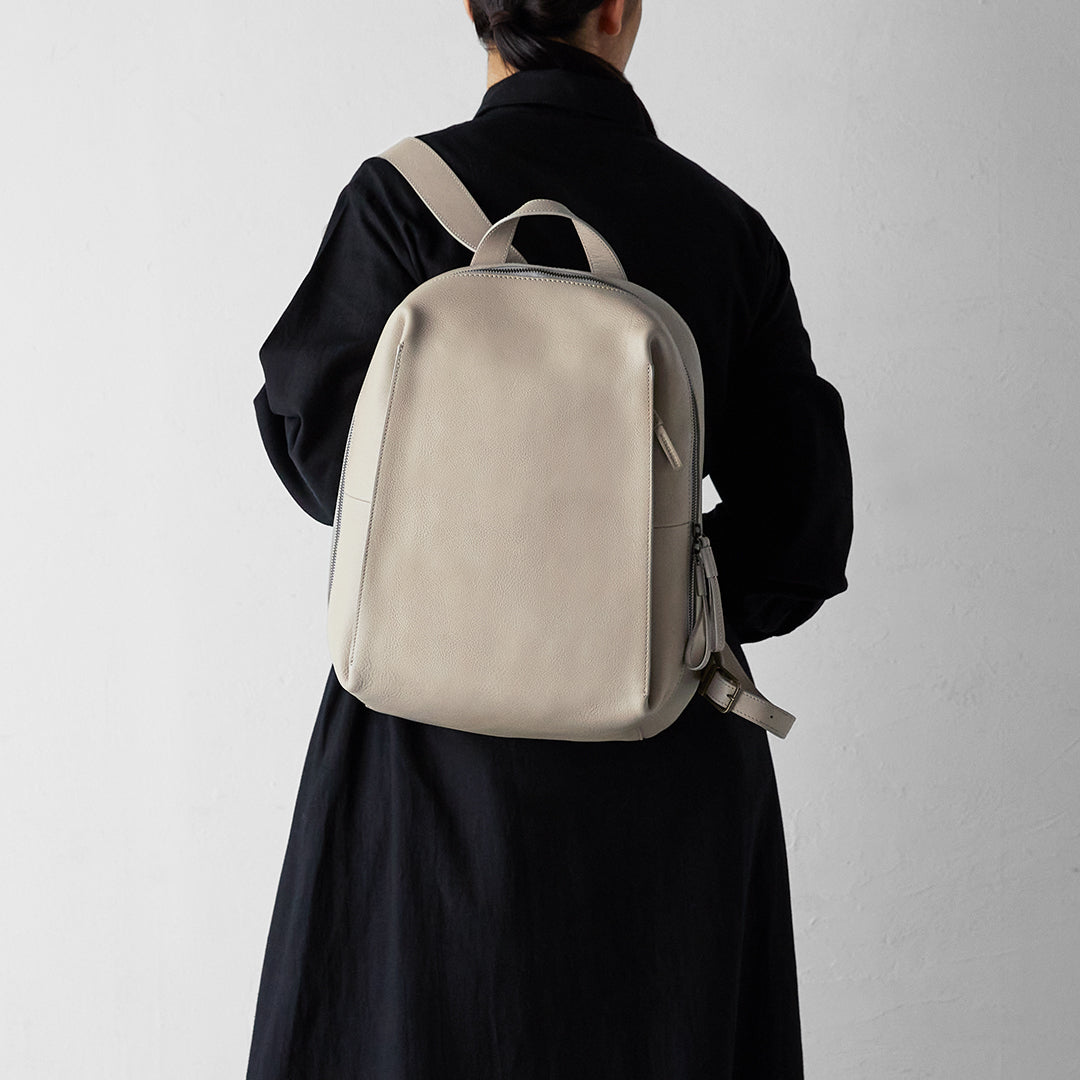 Kazematou Backpack L – マザーハウス 公式サイト