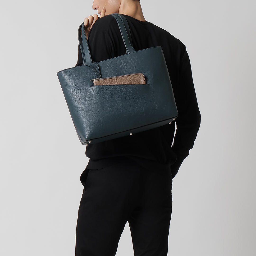 Linear Zip Tote