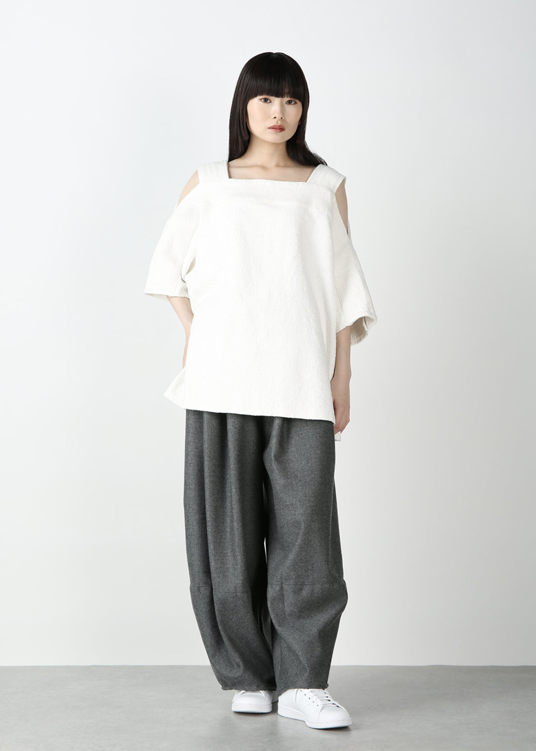 Miyabi Off Shoulder TP 0 Khadi slab – マザーハウス 公式サイト