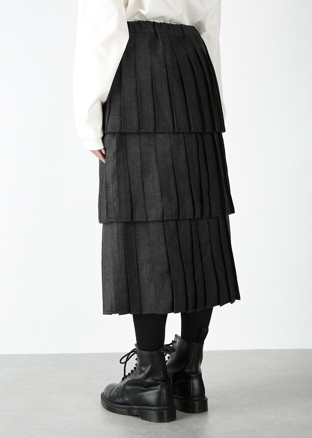 買取り実績 CLANE W FACE PLEATS SKIRT - スカート