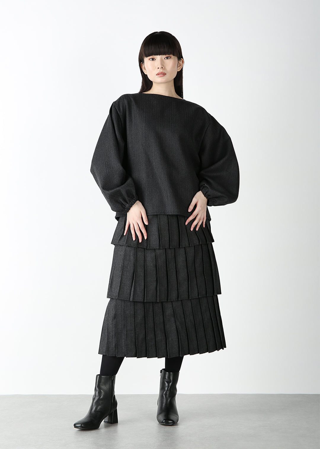 Miyabi Pleat Skirt Ablaze twill – マザーハウス 公式サイト